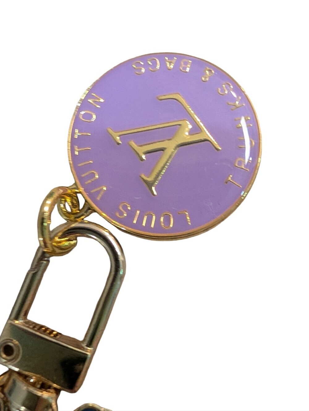 Louis Vuitton Trunks & Bags Charm 25mm, Lavender - Picture 6 of 9
